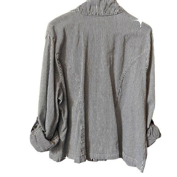 CJ Banks size 1X striped zip front jacket 98% cotton 2% spandex. - Picture 2 of 8